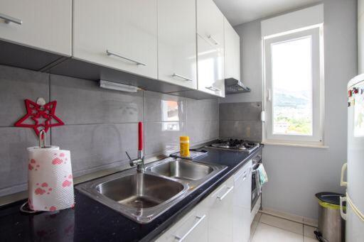 Boka Apartment Solin Exteriör bild
